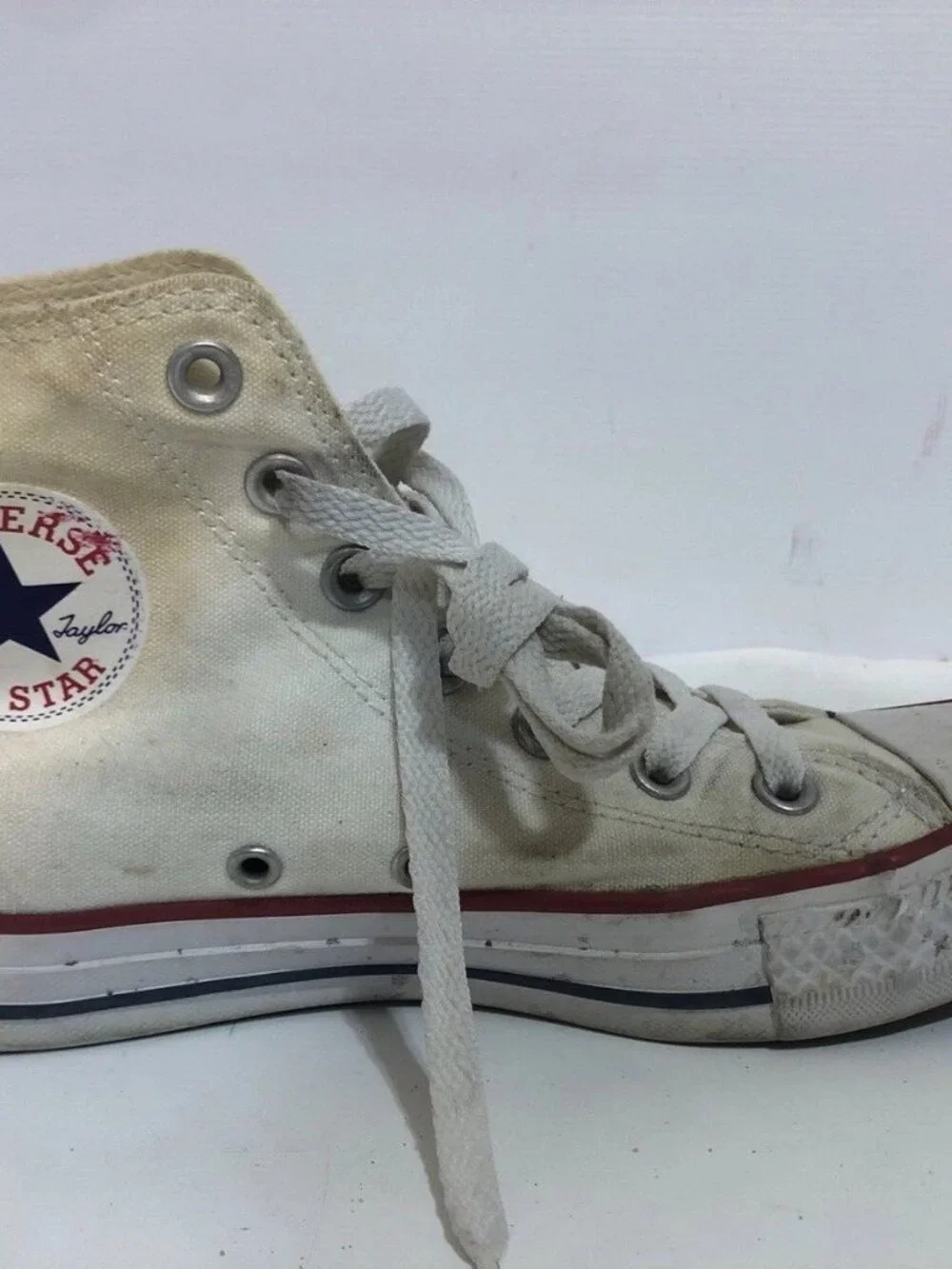 Lot of 2 Converse Chuck Taylor All Star Sneakers White & Purple M7650 Wmn Sz 7